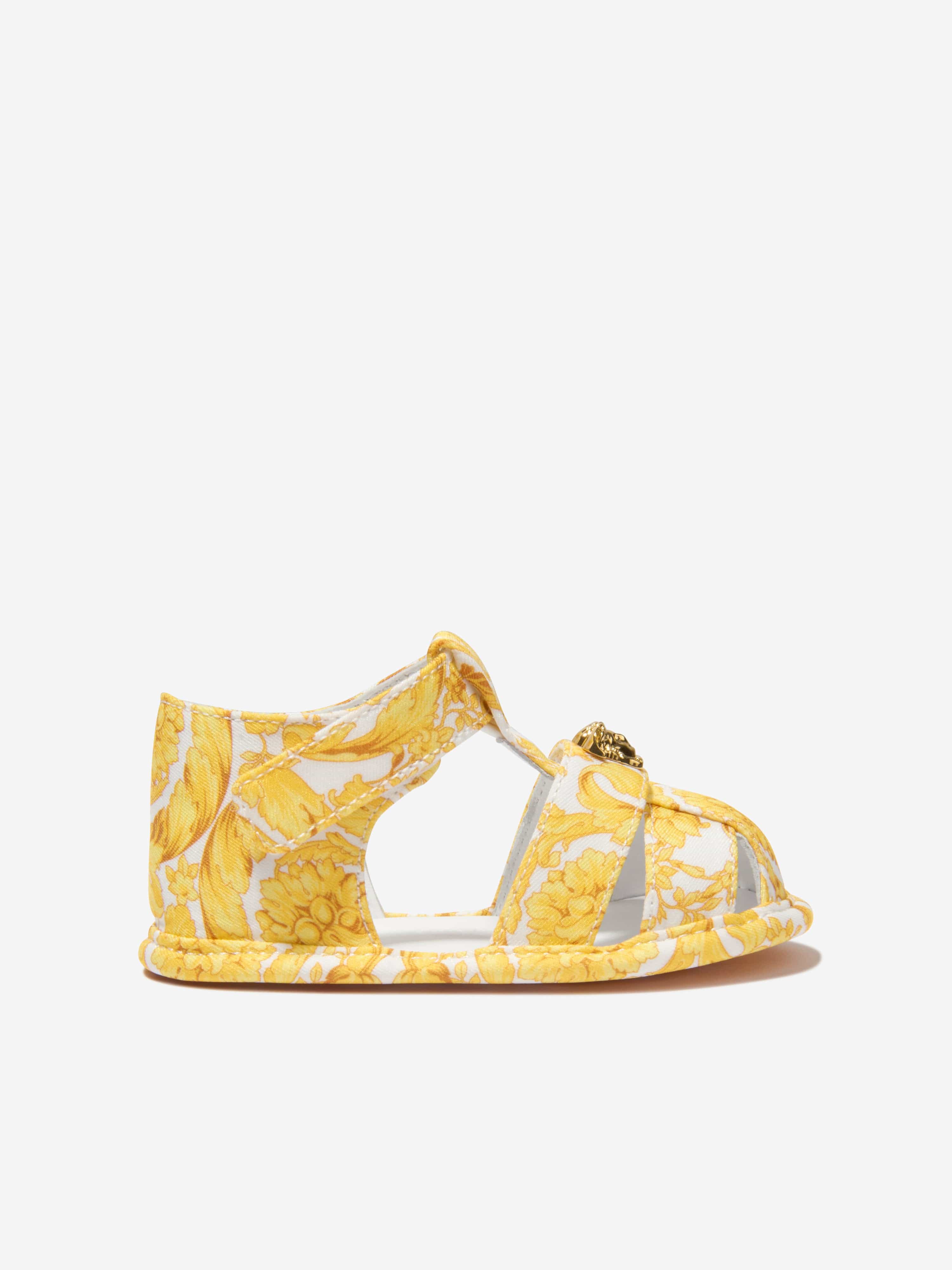 Young versace girl on sale shoes