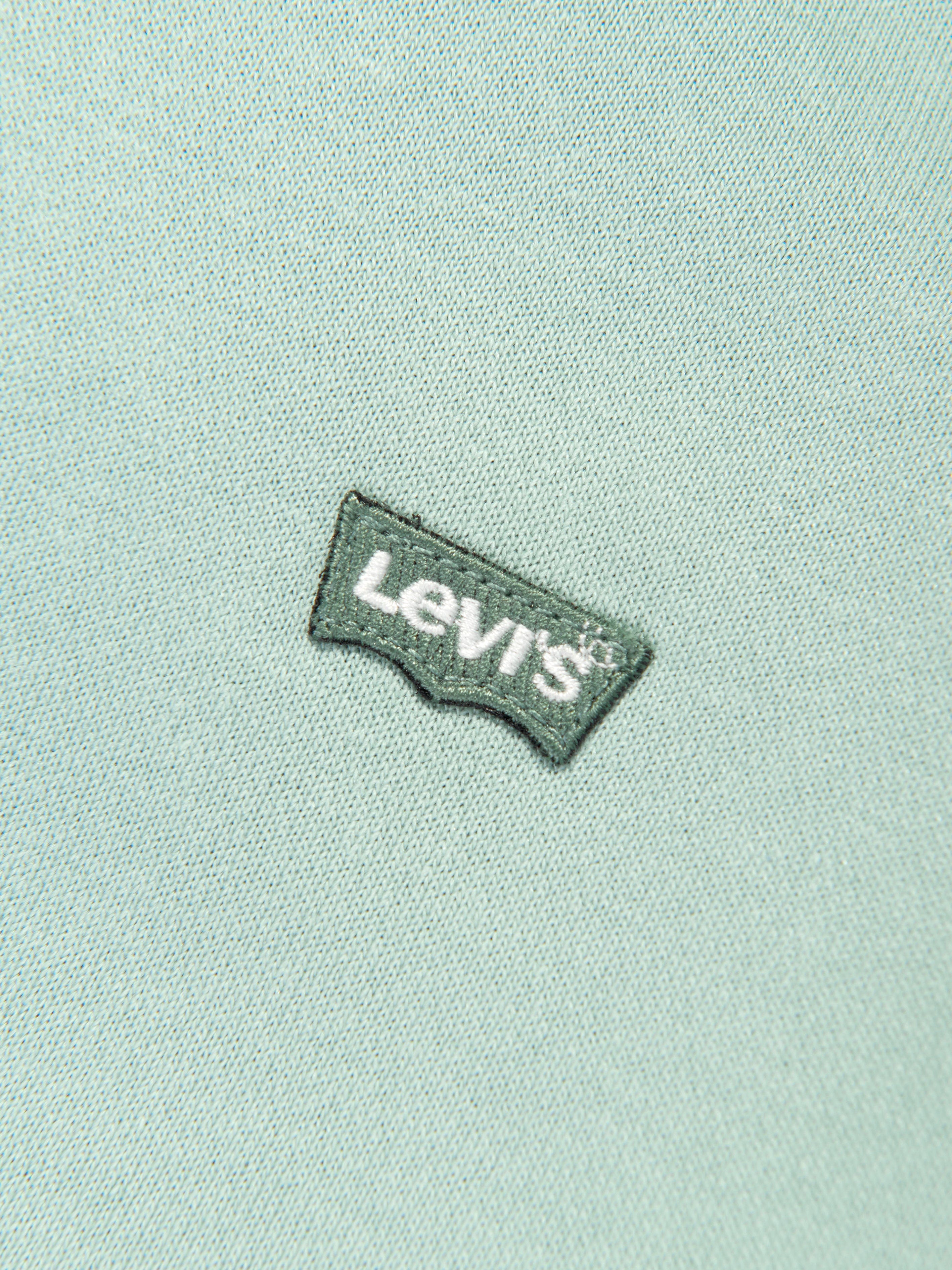 LEVS4094_GREEN_3