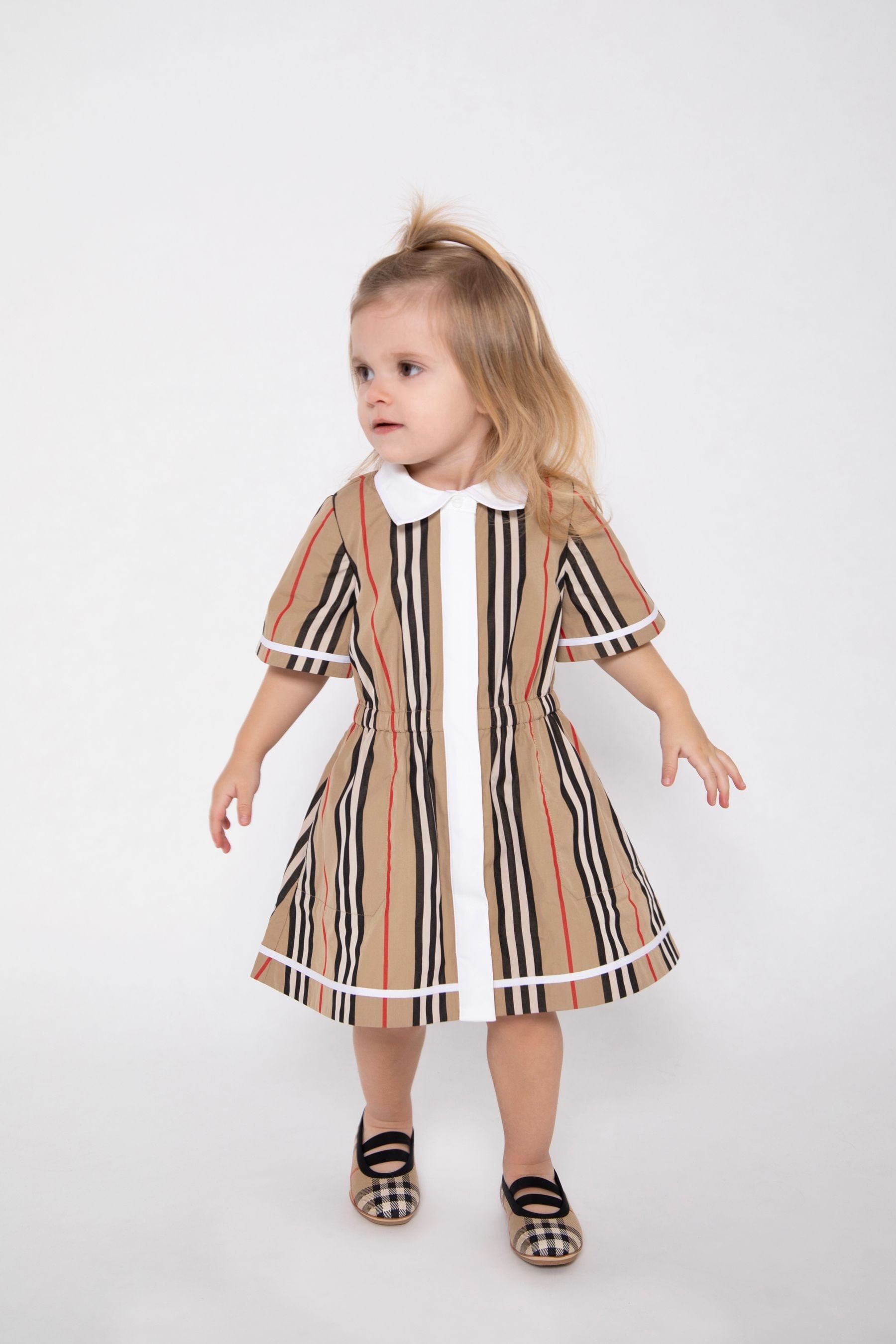 Baby kid dress offers 3T short sleeves Burberry white